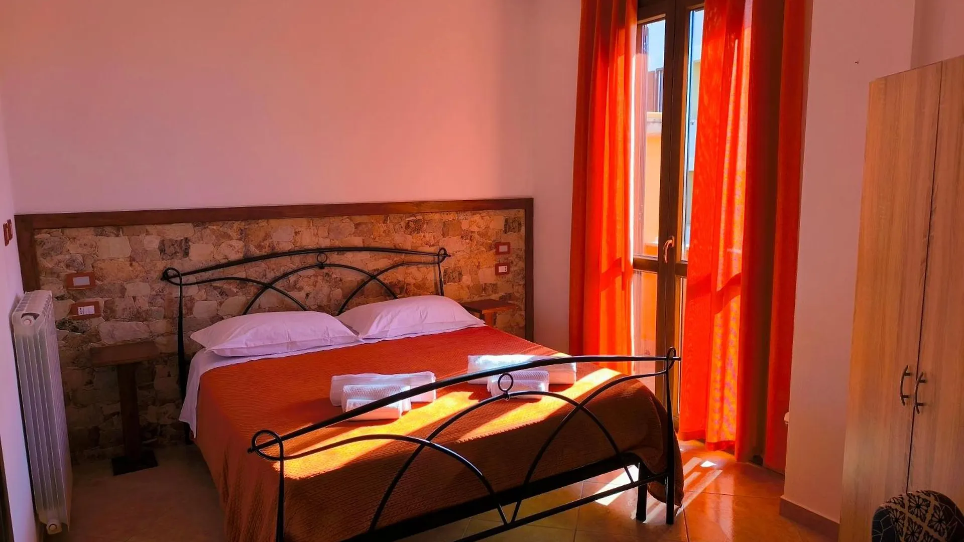 Couette-café B&B Mamuthones Porto Torres